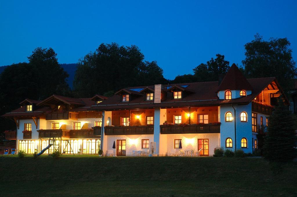 Wellness Ferienwohnungen Zellertalblick Drachselsried Dış mekan fotoğraf